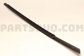 808214CL0A MOULDING DOOR