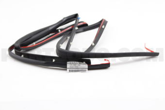 808288S500 SEAL-BODY SIDE,FRONT RH