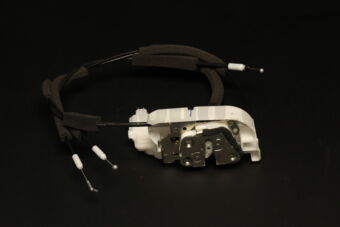 82501ZS31A LOCK &amp; REMOTE CONTROL ASSY-REA