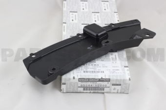 85044VD200 BRACKET-REAR BUMPER,RH