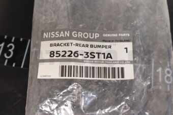 852263ST1A BRACKET-REAR BUMPER SIDE,RH