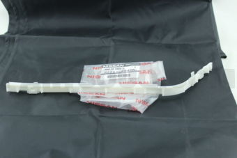 85227EM40A BRACKET-REAR BUMPER SIDE,LH
