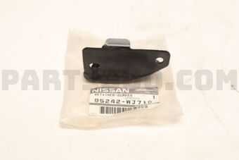 85242WJ710 RETAINER-REAR BUMPER,LOWER RH