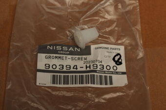 90394H9300 GROMMET