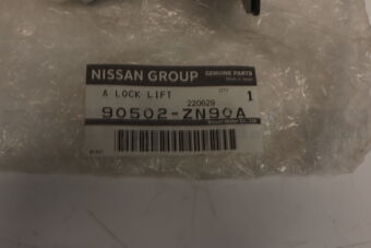90502ZN90A A LOCK LIFT