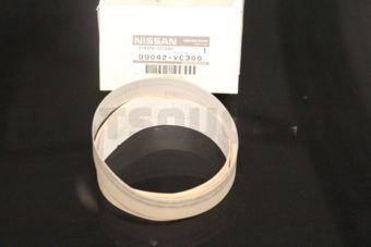 99042VC300 STRIPE-ACCENT,FRONT FENDER RH