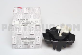 B5567JS40A BODY COMBI SW