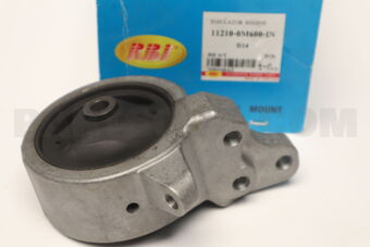 112100M600 ENG MTG RH (A/T)