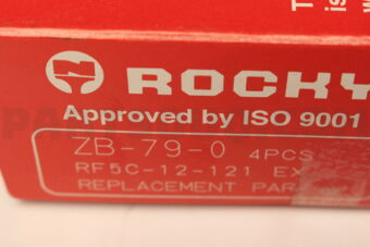 ZB790 ENGINE VALVE EX  4 PC