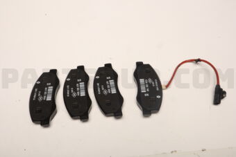 440606011R SET RR PAD