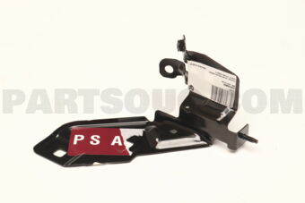 620426080R BRKT ASSY-FR BU