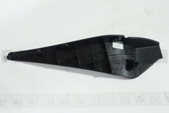 668621563R GRILLERH COWL