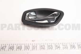 826733790R HANDLE INNER LH