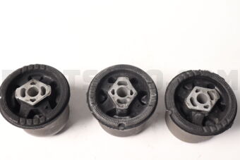 HYS3501207 SCHNIEDER ARM BUSH VELOSTER [11-17]