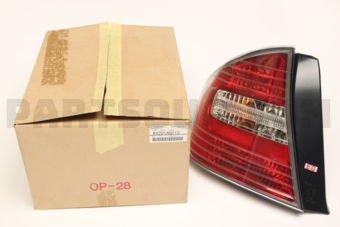84201AG212 LAMP ASSY COMB R 6LL