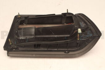 84912AA200 LENS&amp;BODY LH/R.COMBI