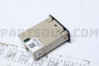 86257VA131 AUX UNIT ASSY    USB