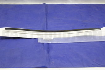 86548AJ000 RUBBER 650 UNI