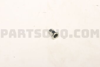 902900015 Subaru NUT SERT