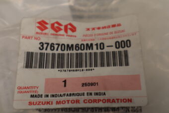37670M60M10 SWITCH, DOOR A1K310/412