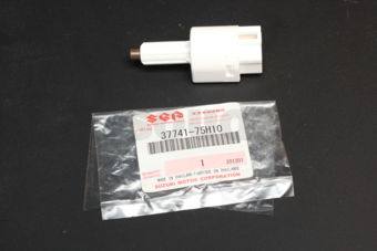 3774175H10 SWITCH ASSY,STOP LAMP