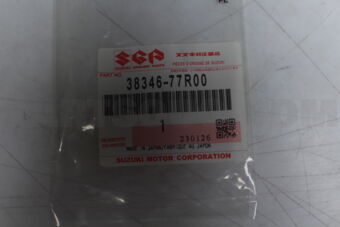 3834677R00 RUBBER,BLADE