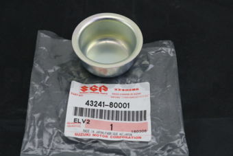 4324180001 CAP, FRONT AXLE