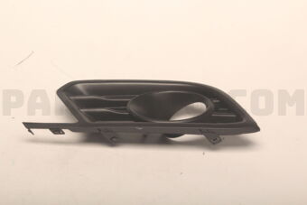 71751M79M105PK BEZEL,FRONT FOG LAMP,R