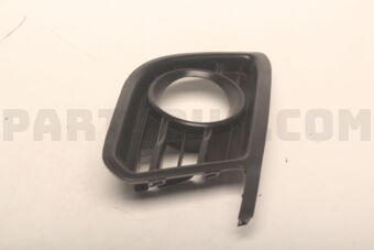 71751M79M105PK BEZEL,FRONT FOG LAMP,R