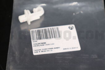 72312M79M00 HOLDER,FRONT HOOD STAY