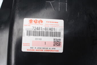7248181A01 LINING,FRONT FENDER,R