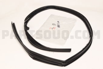 8366181A02 RUN GLASS DOOR RH