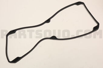 MD310913 VALVE COVER 4G64