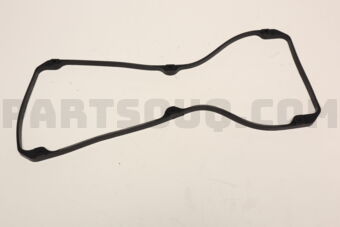 MD310913 VALVE COVER 4G64