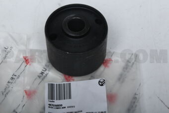 4870260050 BUSH LOWER ARM  1HZ/1FZ