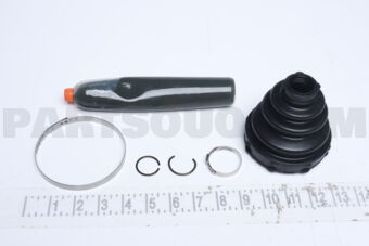 0443878011 Toyota BOOT KIT  FR DRIVE