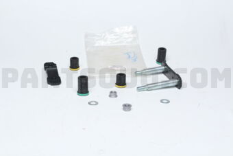 04483KK010 SHACKLE KIT  RR SPRI