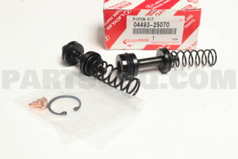0449325070 Toyota CYLINDER KIT, BRAKE MASTER