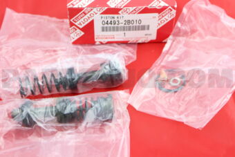 044932B010 CYLINDER KIT, BRAKE MASTER