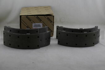 0449436240 SHOE KIT, FRONT BRAKE