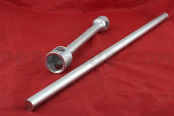 0915037030 WRENCH, HUB NUT BOX
