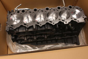 1140017110 BLOCK ASSY, SHORT