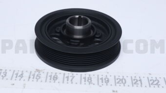 1347031090 Toyota PULLEY ASSY