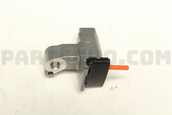 1356031040 TENSIONER ASSY
