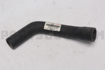 1657217050 Toyota HOSE, RADIATOR, OUTLET