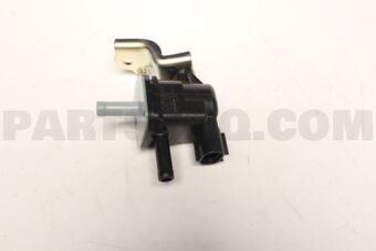 2586025020 Toyota VALVE ASSY  VACUUM