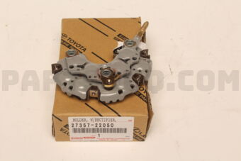 2735722050 Toyota HOLDER, ALTERNATOR, W/RECTIFIER