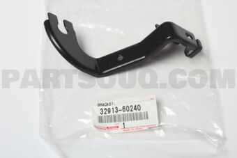 3291360240 Toyota BRACKET, OIL COOLER