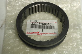 3339560010 SLEEVE, TRANSMISSION HUB, NO.3