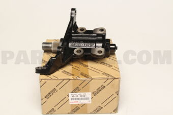 4541036041 BRACKET ASSY, CENTER ARM